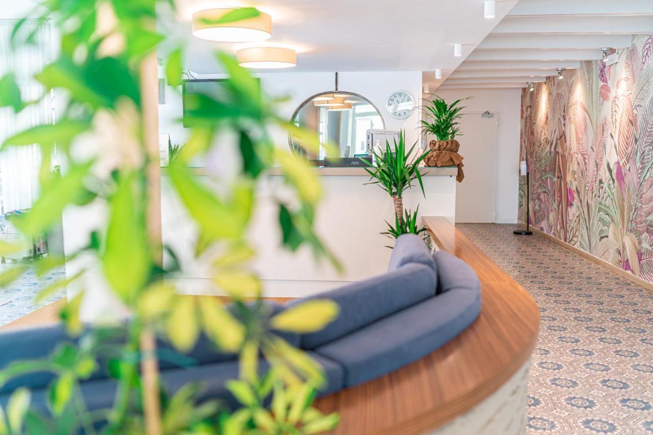 Hotel Pigalle Lido di Jesolo Bagian luar foto